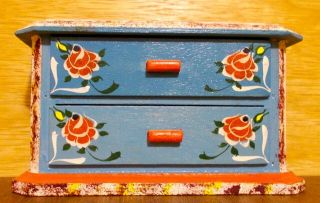 Dora Kuhn Vintage Dollhouse Chest Of Drawers 21 In 1:12 Scale