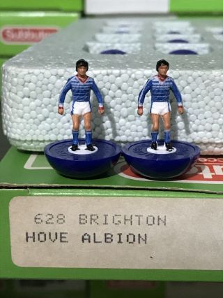 Subbuteo Lw Team - Brighton & Hove Albion Ref 628.  Perfect Team V Rare