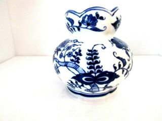 Rare 6 " Blue Onion Vase Seymour Mann China Blue & White