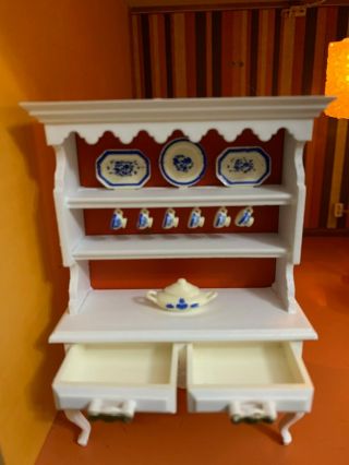 VINTAGE and RARE Lundby White China Cabinet Miniature Furniture Doll house Hutch 3