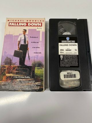 Falling Down (1993) Vhs 1998 (michael Douglas,  Robert Duvall) Rare