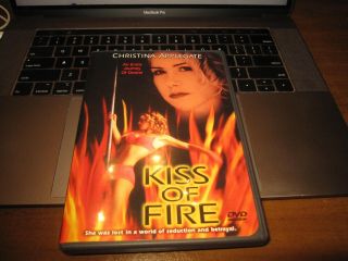 Kiss Of Fire Dvd Christina Applegate Rare Ln W/insert 1st Class