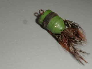 VINTAGE FISHING LURE WOODEN FLY ROD SIZE POPPER GREEN WITH FEATHERS PAINTED EYES 3