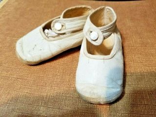 Vintage White Leather Baby Shoes Mrs Days Ideal Size 2 For Doll