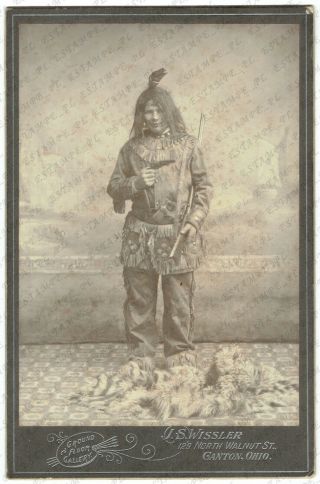 Cabinet Photo Native American Man With Revolver,  Rifle & Ax,  Usa,  Rare (5073)
