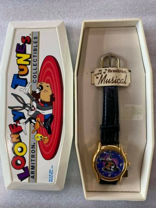 Looney Tunes Armitron Rare Sylvester & Pepe Lepew Musical Watch & Box