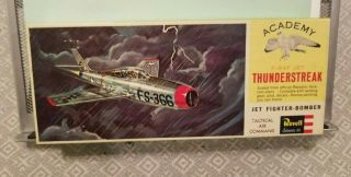 Vintage 1961 Revell H - 125:100 F - 84f Thunderstreak 1:54 Rare