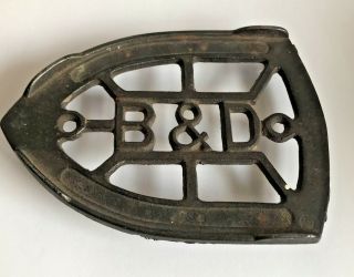 Collectible - Antique Cast Iron B & D Sad Iron Trivet 6 " Length X 4.  25 " Width