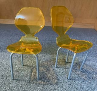 Rare Barbie Totally Real Dream House - 2 Dinette Chairs Orange/silver Legs 2005