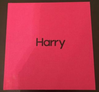 Harry Styles Live On Tour 2018 Tour Book Polaroid Photos Handsigned Rare