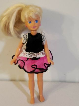 Vintage 1991 Mattel Stacie Littlest Sister Of Barbie Doll Toy Outfit Pink Skirt