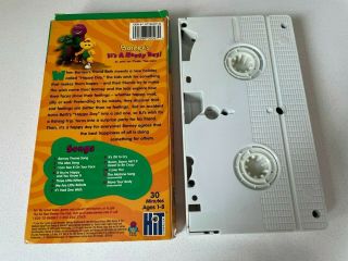 BARNEY ' S IT ' S A HAPPY DAY Barney the Dinosaur VHS Toys R Us Exclusive RARE 2
