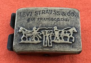 Vintage Rare Giant Grip Style Levi Strauss Designer Jeans Small Size Belt Buckle