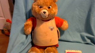 Vintage 1985 Teddy Ruxpin World Of Wonder - With Cassette Tape Cpl Stains Jacket