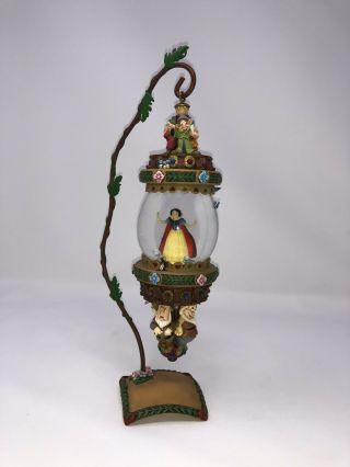 Disney Snow White And The 7 Dwarves Hanging Snow Globe With Vine Stand - Rare