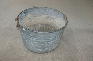 Vintage Galvanized Wash Tub Wheeling | Country Round Cooler Old Rustic Primitive