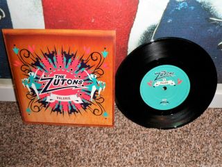 7 " Vinyl Single Record Very Rare The Zutons Valerie Dlt047