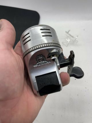 Very Rare Shimano Cb - 100 Spincast Fishing Reel Grt Con 2 Of 2 Made In Japan