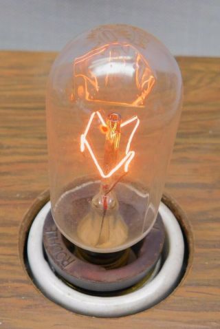 Antique V Pattern Cage Filament Electric Light Bulb W/ Small Screw Base Work