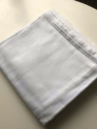 Vintage White Linen Tablecloth Ivy Damask 5’4” X 5’8””