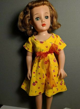 Vintage Ideal VT - 18 Miss Revlon Doll Clothes Dressing Gown Dress Earrings Shoes 2