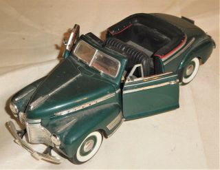 Welly 1941 Chevrolet Chevy Special Deluxe Cabriolet Rare Green1/18 Scale Diecast
