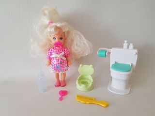 Barbie Vintage Doll - Potty Training Kelly Babies & Accessories.  126