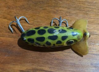 Vintage Jitterbug Lure Plastic Lip Frog Pattern By Fred Arbogast 2 3/4 "