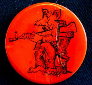 Rat Upagainst The Wall Button - Icon Of Rat Subterranean News 1968 - Rare