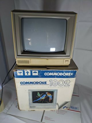 Vtg Commodore 1802 W/ Box ☆ Rare Color Monitor Computer Part ☆ Powers On