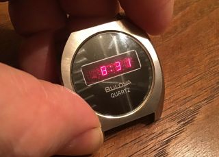 Rare Vtg 1970’s Bulova Men Stainless Steel Red Led Digital Watch Batry