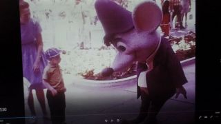 Rare Vintage 8 Home Movie Film Disneyland Amusement Park Ca Usa 1968 B51