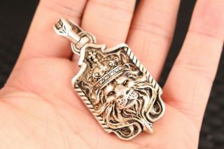 Rare Chinese Old Tibet Silver Hand Carved Lion King Statue Pendant Art