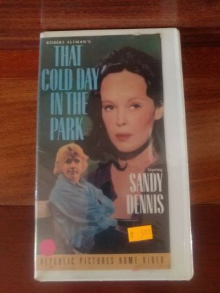 That Cold Day In The Park Vhs,  1969 Sandy Dennis.  Hard Case In Shrink Rare