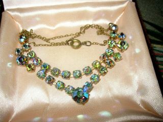 Lovely Vintage Goldtone Green Blue Aurora Borealis Glass Necklace
