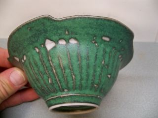 Vintage/Antique Hand Made Studio Pottery Bowl/Dish Artist Logo Signed 3