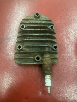 Briggs & Stratton Model Y Cast Iron Head Antique Hit And Miss Gas Engine