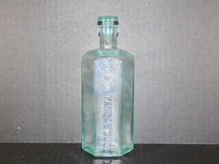 Antique Pepto Mangan Gude Quack Medicine Drug Store Apothecary Vtg Glass Bottle
