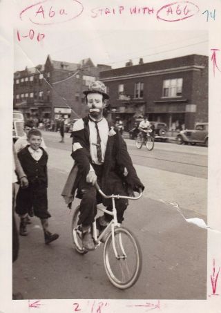 Iconic Clown Emmett Kelly 1930s 5x7 Photo As Weary Willie On Bike Rare