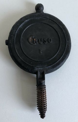 Vintage H.  S.  B.  & Co.  Cruso No.  8 Cast Iron Waffle Iron Extremely Old Rare