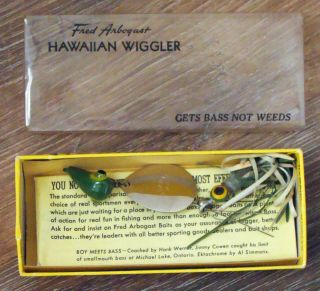 Vintage Arbogast Hawaiian Wiggler No.  1 Fishing Lure & Correct Box