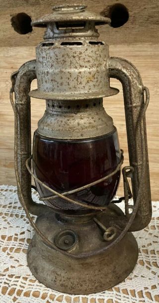 Antique Vintage Dietz Little Wizard Kerosene,  N.  Y.  Railroad Hanging Lantern Barn