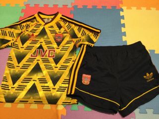 Rare Vintage Kids Arsenal Away Kit Shirt And Shorts " Bruised Banana " 1991 - 1993