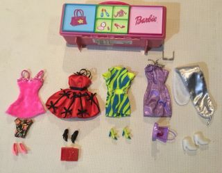 1999 Mattel / Tara Toy Corp Barbie Accessory Case W/ Barbie Doll,  Clothes,  Shoes