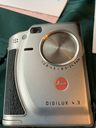 Rare Leica Digilux 4.  3 Zoom Camera