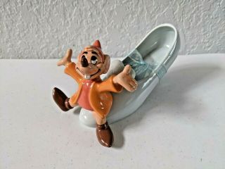 Disney Ceramic Cinderella Shoe With Jaq Mouse Figurine Glass Slipper Rare