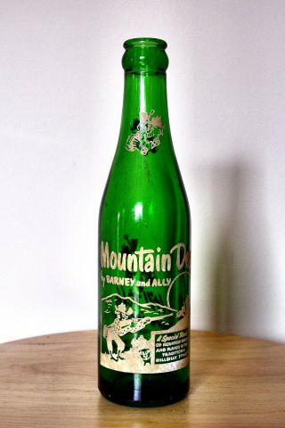 Rare Vintage Hillbilly Barney And Ally Mountain Dew 7 Oz/ Bottle