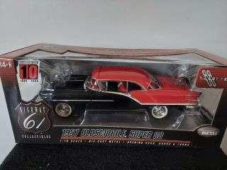 1:18 Scale Highway 61 1957 Oldsmobile 88 Hardtop Red/black Rare