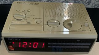 Vintage Sony Dream Machine Fm/am Digital Clock Radio Icf - C2w