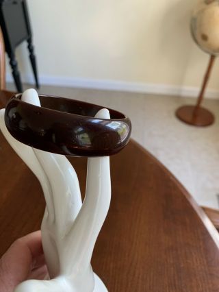Vintage Bakelite Two Tone Chocolate Brown Bangle Rare Just Under One Inch Wide 2
